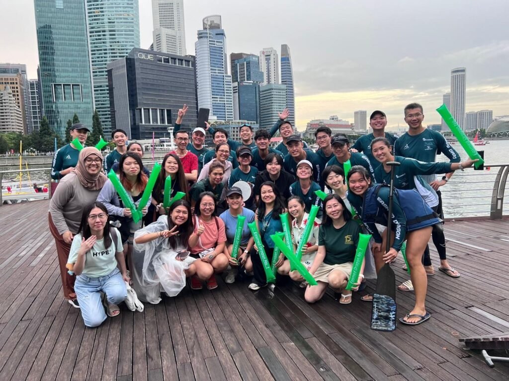 Dragon Boat (Group)